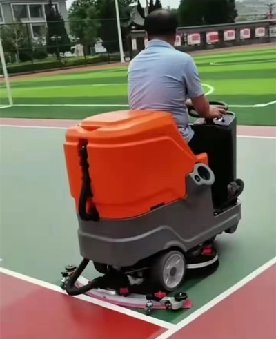 RS-D85駕駛式洗地機 RS-D85駕駛式洗地機.jpg